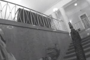 Правоохранители показали видео задержания захватчика Кабмина