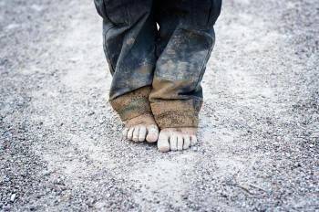 Росстат подтвердил, что около четверти детей в России живут в нищете