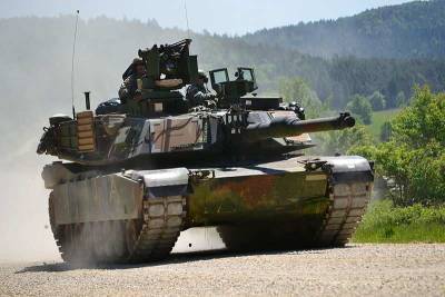 Жители Польши напомнили желающим закупить в США 250 танков властям о словах Путина