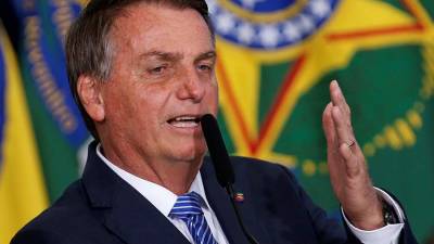 В Бразилии суд расследует дело о распространении президентом фейков