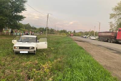 Погиб ребенок, которого протащил 50 метров пьяный водитель ВАЗ в свердловском поселке