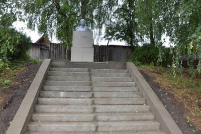 В костромском Солигаличе отремонтирован памятник адмиралу Невельскому