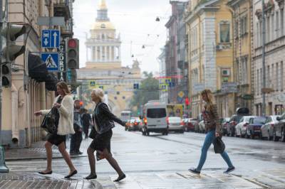 До +22 с кратковременными дождями ожидается в Петербурге в четверг