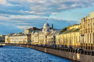 Четверг в Петербурге обещает быть ясным и малооблачным