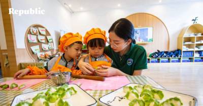 Китайским семьям официально разрешают иметь трех детей