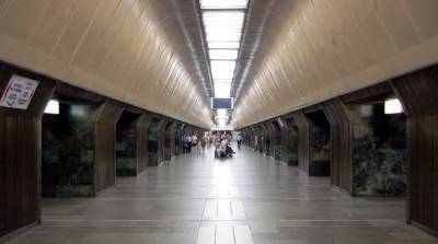В метро Киева нашли подозрительный предмет: закрыто две станции