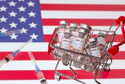 США введет обязательную COVID-вакцинацию для въезжающих иностранцев