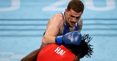 Боксер Глеб Бакши завоевал бронзу ОИ в Токио в весе до 75 кг