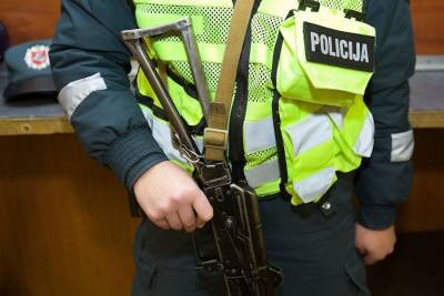 Полиция начала расследование угроз терактов на 12-ти объектах Вильнюса