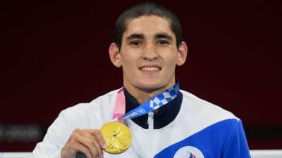 15-е золото: российский боксер Батыргазиев стал олимпийским чемпионом
