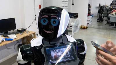 Треть россиян готова отдать работу роботам