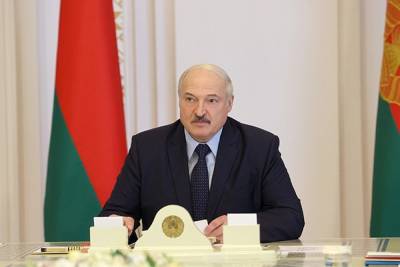 Лукашенко потребовал закрыть каждый метр границы