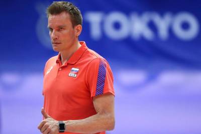 Тренер волейбольной сборной России прокомментировал победу над бразильцами и выход в финал Олимпиады