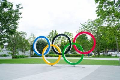 Сборная РФ поднялась на пятую строчку в общем медальном зачете Олимпиады
