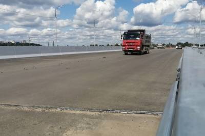 На дороге Брянск-1 — Брянск-2 почти построили мост через Снежку