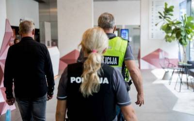 Литовская полиция расследует угрозы совершить теракты в стране