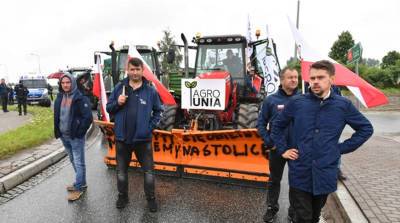 Акция протеста фермеров началась в Польше