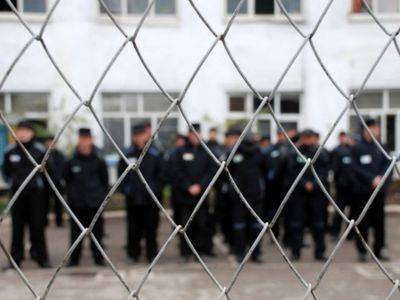 В Татарстане заключенных заставили ремонтировать канализацию