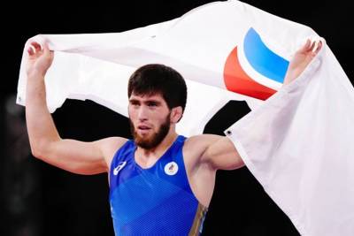 Угуев посвятил олимпийское золото отцу