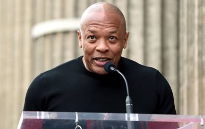 Дочь Dr. Dre заявила, что осталась без средств и живет в машине