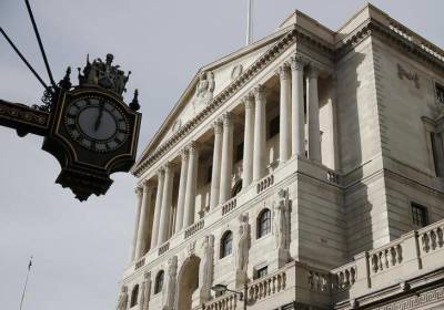 Банк Англии сохранил ставку и объем скупки активов