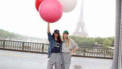 Мечтаем о прогулке по Парижу, как в новом лукбуке Limé