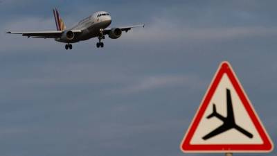 Украина "арестовала" 13 российских самолетов за полеты в Крым
