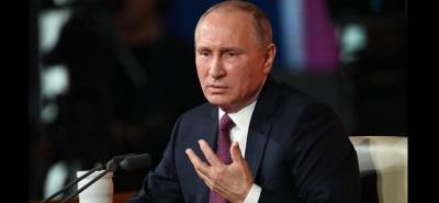 Путин на совещании назвал вице-премьера по ТЭК и промышленности Сашей