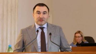 Суд избрал меру пресечения главе Харьковского облсовета Товмасяну