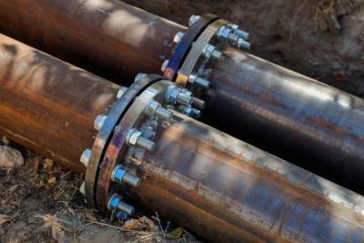 На севере Волгограда ликвидируют последствия прорыва водопровода