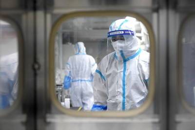 Разведка США получила генетические данные о вирусах лаборатории Уханя