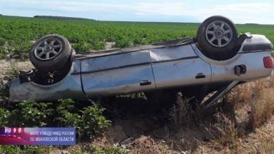 В Ивановской области при опрокидывании автомобиля погиб водитель