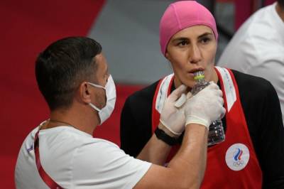 Россиянка Зенфира Магомедалиева завоевала бронзу в боксе на Олимпиаде