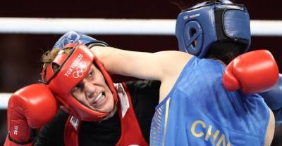 Россиянка Магомедалиева завоевала бронзу олимпийских соревнований по боксу