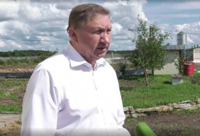 Депутат Госдумы Сергей Яхнюк посетил агрокомплекс «Домашово» в Кингисеппском районе