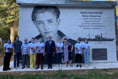 Граффити с портретом участника Великой Отечественной войны появилось на пр. Героев