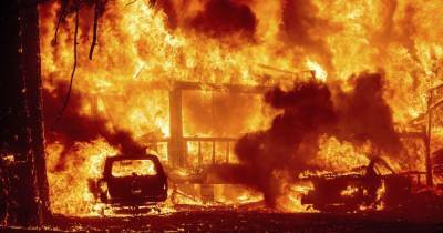В Калифорнии пожар уничтожил город Гринвилл