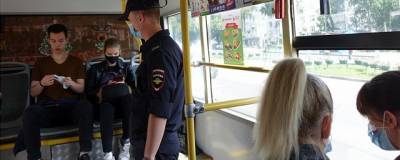В Кирове водитель отказался везти безмасочников и едва не оказался избит