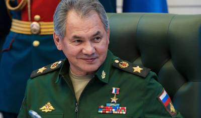Шойгу сообщил о вакцинации всех российских военных