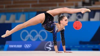 Дина и Арина Аверины заняли первые два места в квалификации Олимпиады