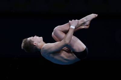 Середа пробился в полуфинал Олимпиады в прыжках в воду