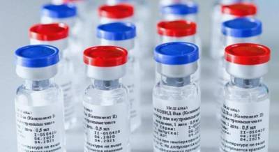Стало известно, кто больше всех заработал на производстве вакцин от коронавируса в России