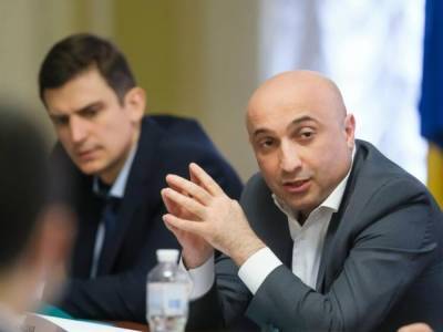Офис генпрокурора завершил дисциплинарное производство, которое не позволяло уволить Мамедова – юристы