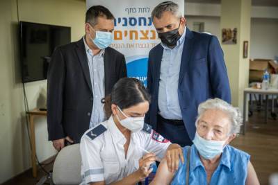 Профессор Хагай Левин считает, что в Израиле «излишняя истерия» по поводу коронавируса