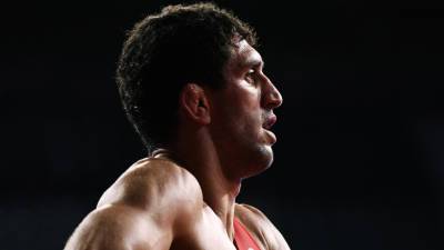 Борец Сидаков завоевал золото ОИ в весе до 74 кг