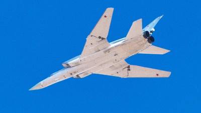 Бомбардировщики Ту-22М3 отработали удары по «боевикам» на учениях в Узбекистане