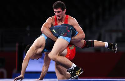 Борец-вольник Сидаков принес России 17-е золото Олимпиады