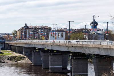 Во время капитального ремонта у Ольгинского моста полностью заменят перила