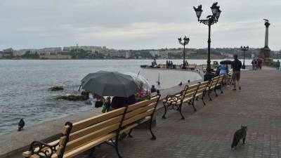 В МЧС предупредили о сильных дождях в Крыму на выходных