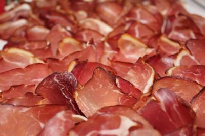 Налог на мясо: сколько в России будут стоить говядина и свинина